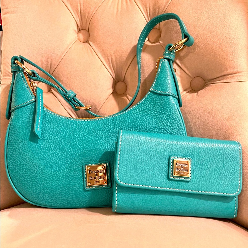 Dooney & Bourke Lucca Hobo Leather Shoulder Bag & Matching Wallet. Aqua NWT